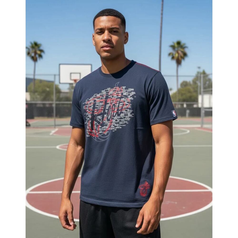Miami Heat Unk Brand T-Shirt Unk NBA Official Apparel Size XL